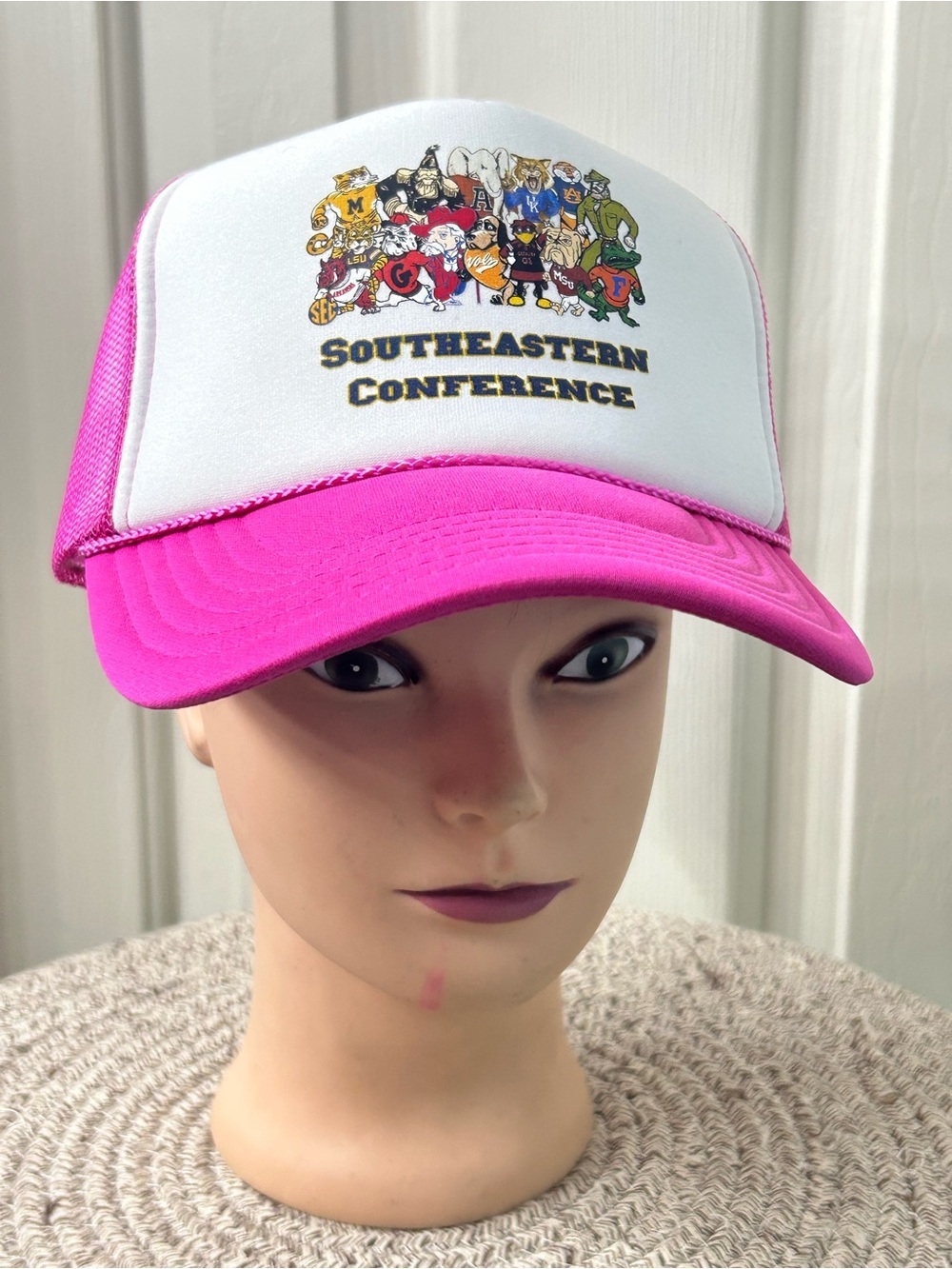 Y2K Neon Pink NCAA Southeastern Conference Trucker Hat OTTO Snapback Cap NWT